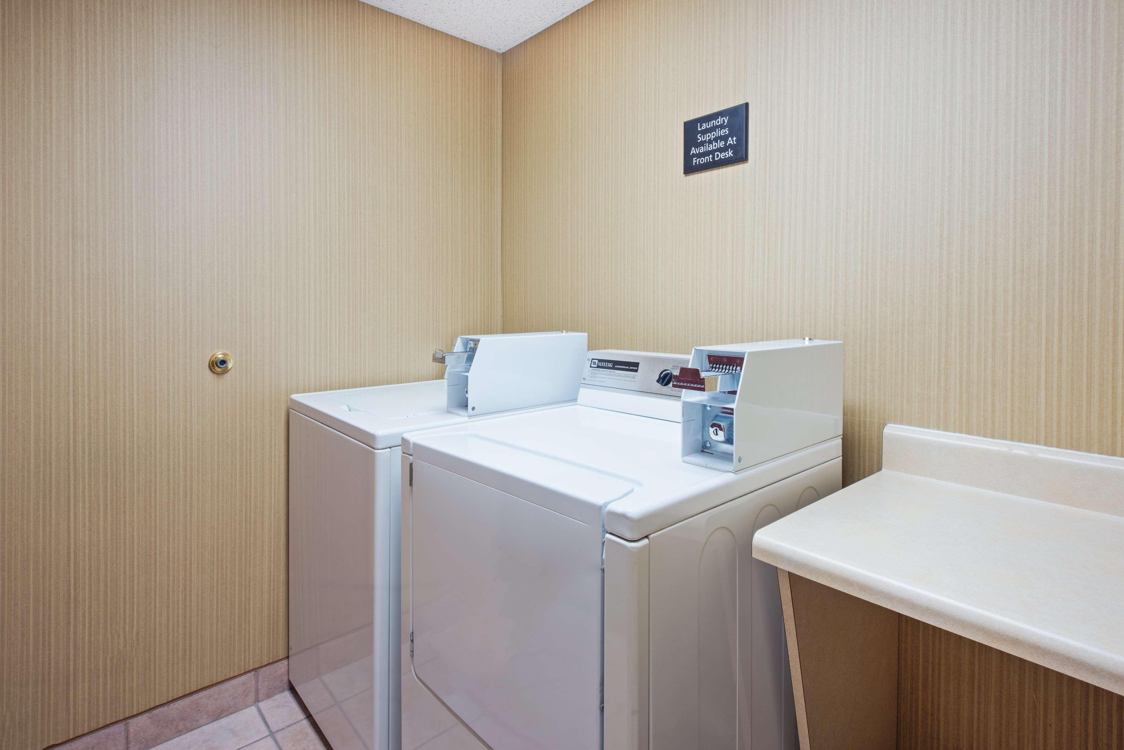 Hampton Inn Winfield Teays Valley Extérieur photo