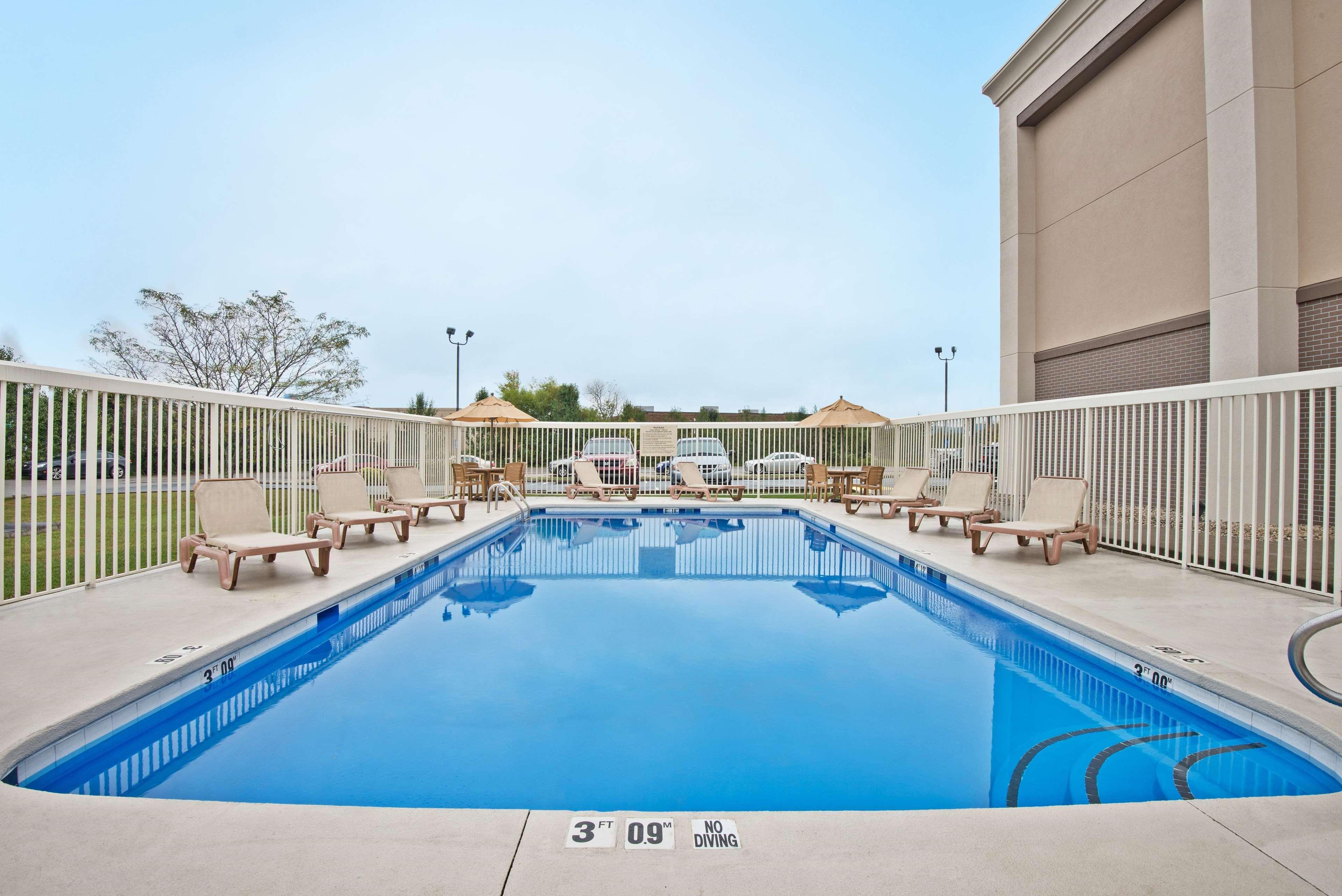 Hampton Inn Winfield Teays Valley Extérieur photo